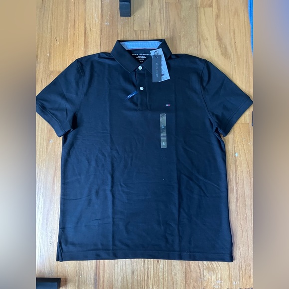 Tommy Hilfiger Polo - Picture 4 of 5